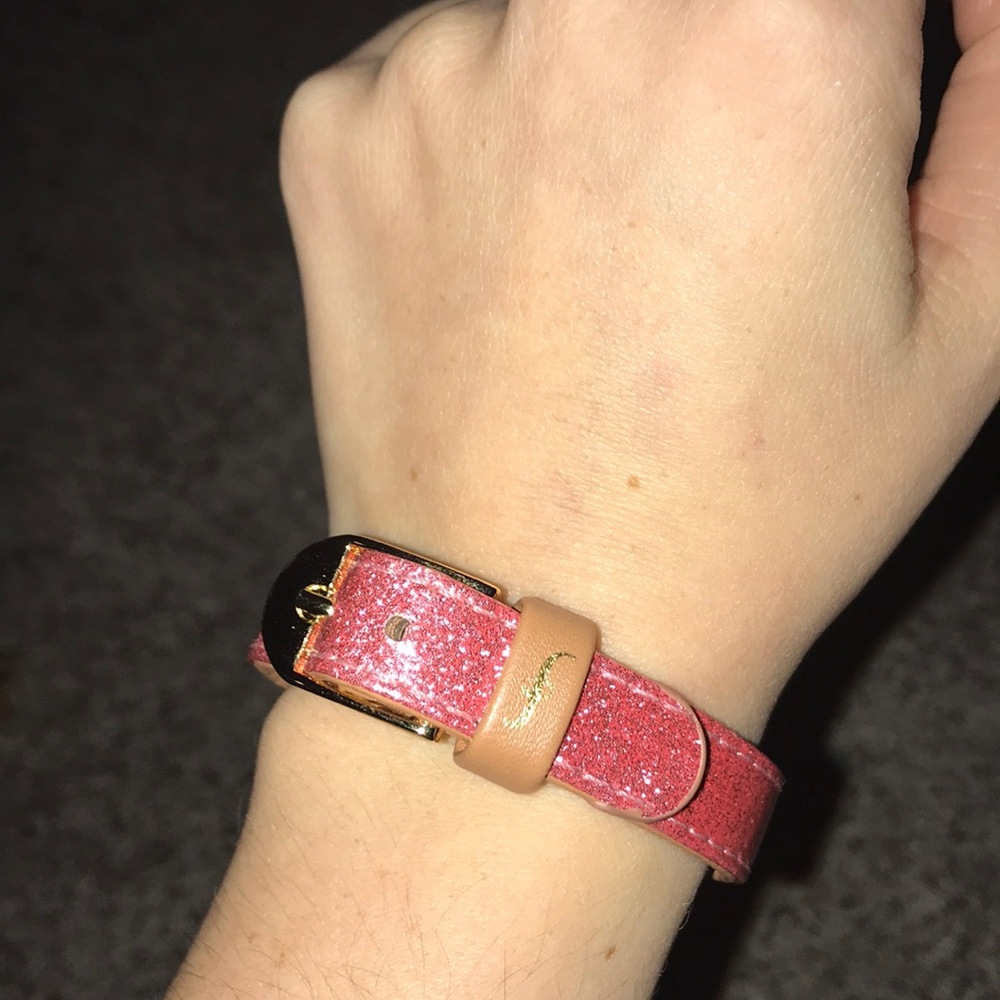 Set - Picture 3 of 3